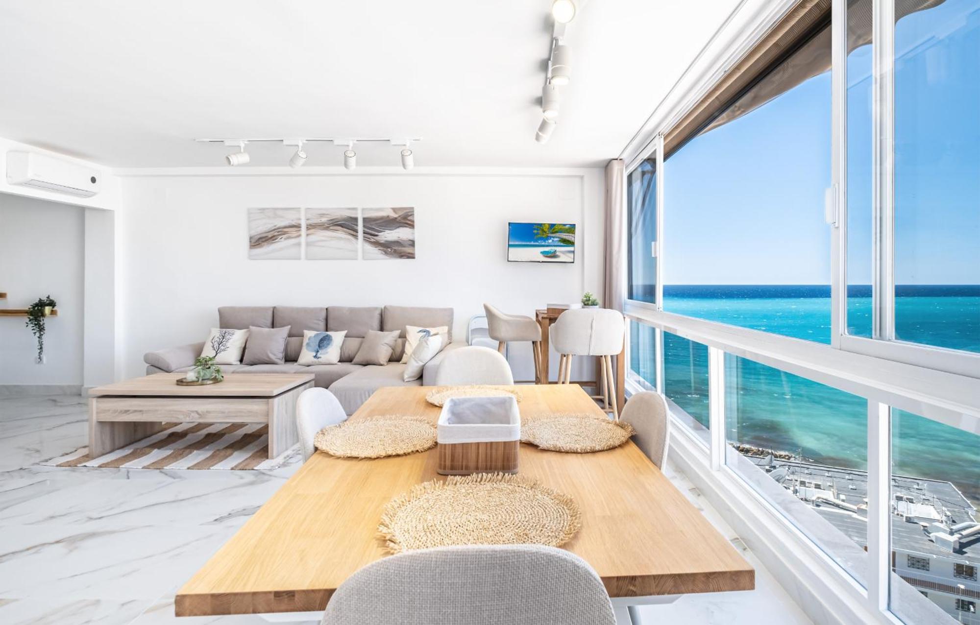 Atalaya Beach Apartments Sea View فينيسترات المظهر الخارجي الصورة